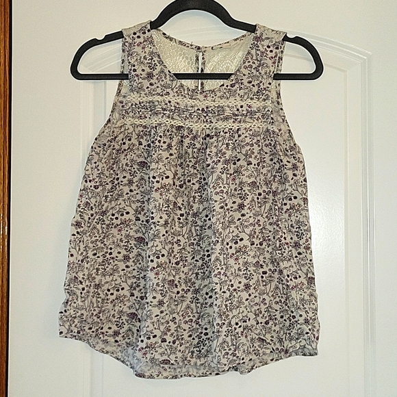 Floral Tank - Picture 1 of 3